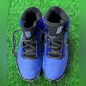 Nike Mens Kyrie Flytrap IV CT1972‎ 401 - Size 8
